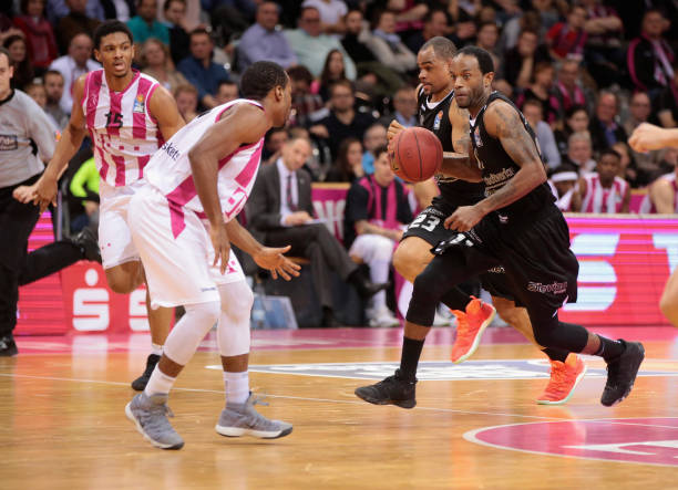 足球的良性 足球的良性