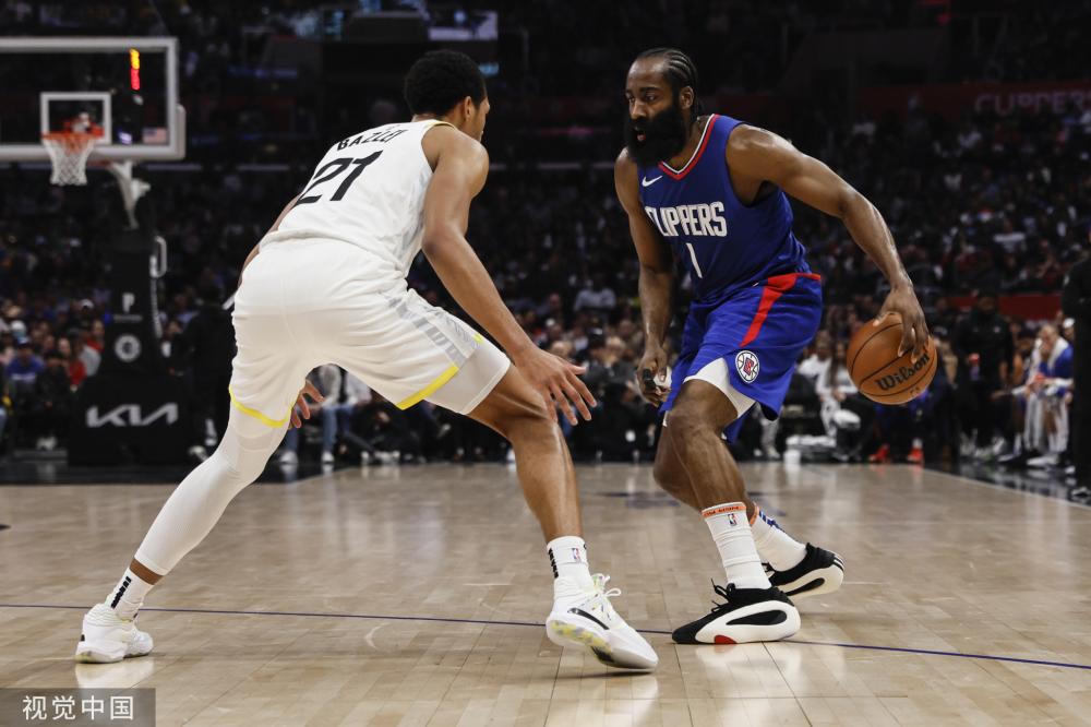 的转会费高 的转会费高