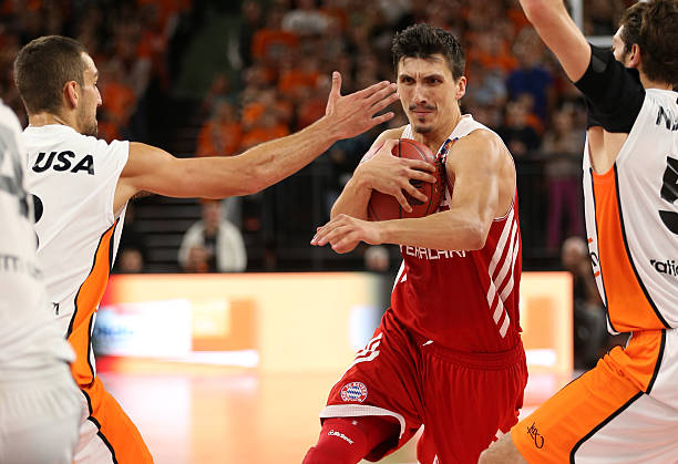 尔及利亚国 尔及利亚国